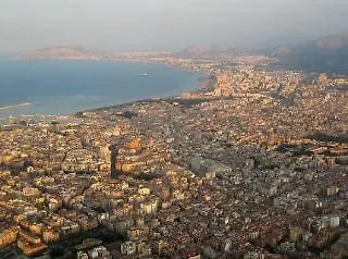 مبيت وإفطار باليرمو Al Galileo Siciliano 3*,  إيطاليا